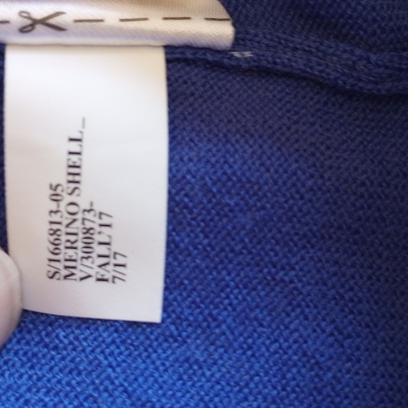 NWOT Banana Republic 100% Merino Wool Sleeveless Shell Sweater XS Blue - Picture 5 of 7